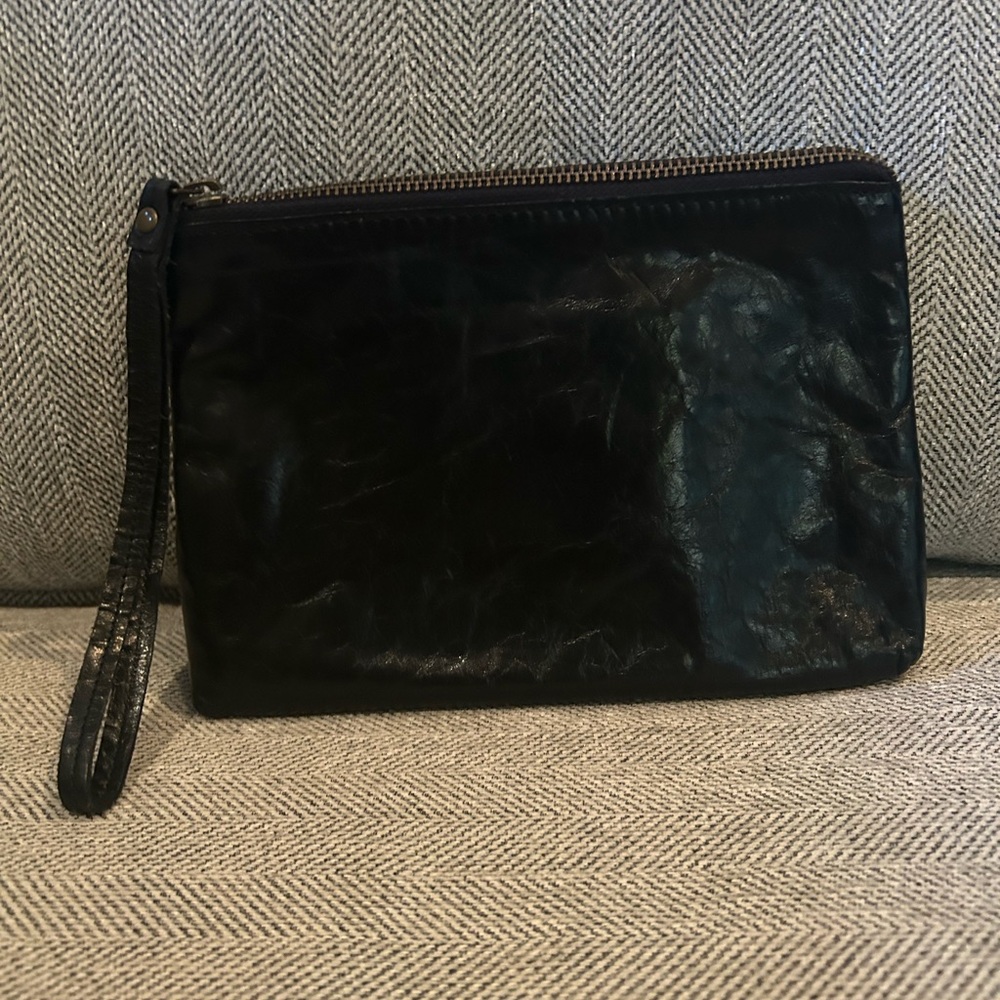 Latico Leather women’s wristlet